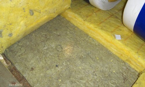Asbesthaus - Site : Isolation thermique, protection incendie contre les fibres minérales artificielles (FMA) | © 2019, CRB Analyse Service GmbH | © CRB Analyse Service GmbH